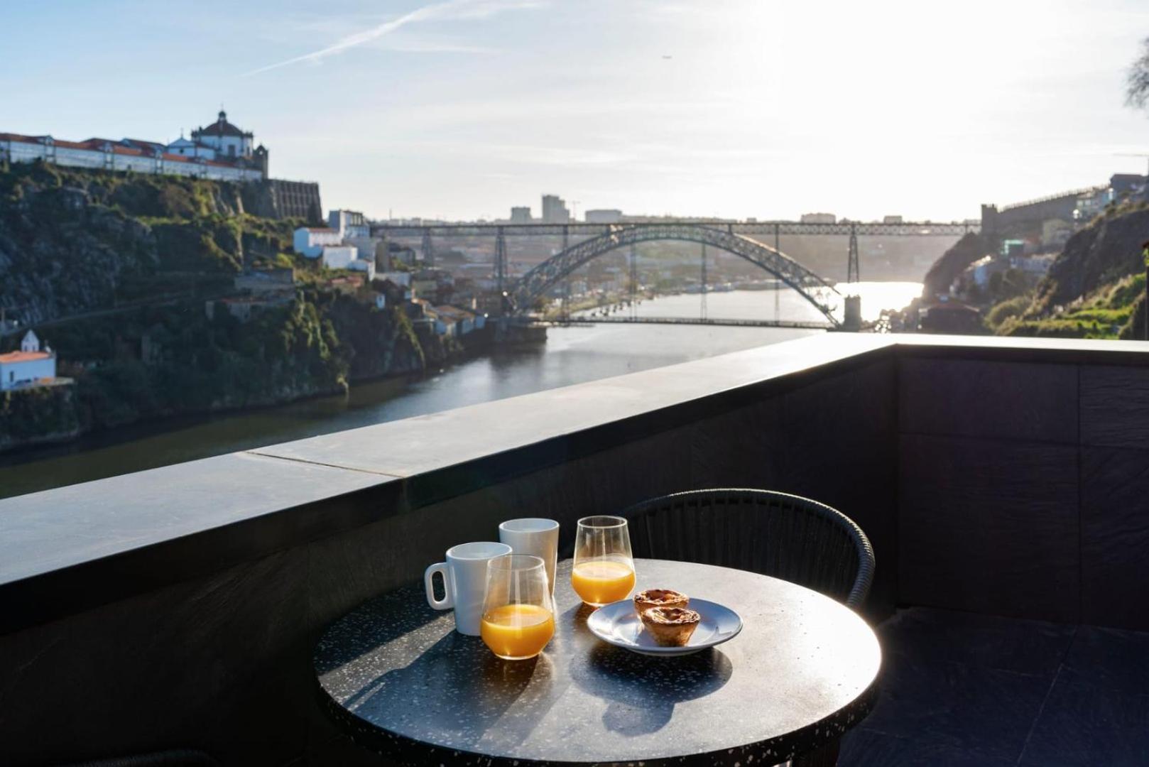 Guestready - An Urban Retreat With River View Apartment Porto Exterior photo