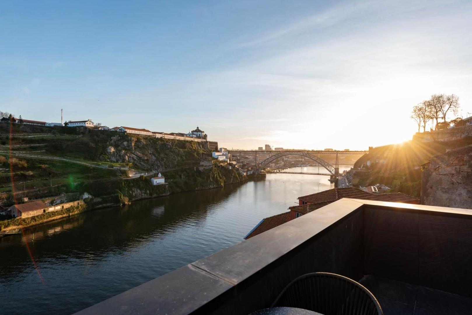 Guestready - An Urban Retreat With River View Apartment Porto Exterior photo