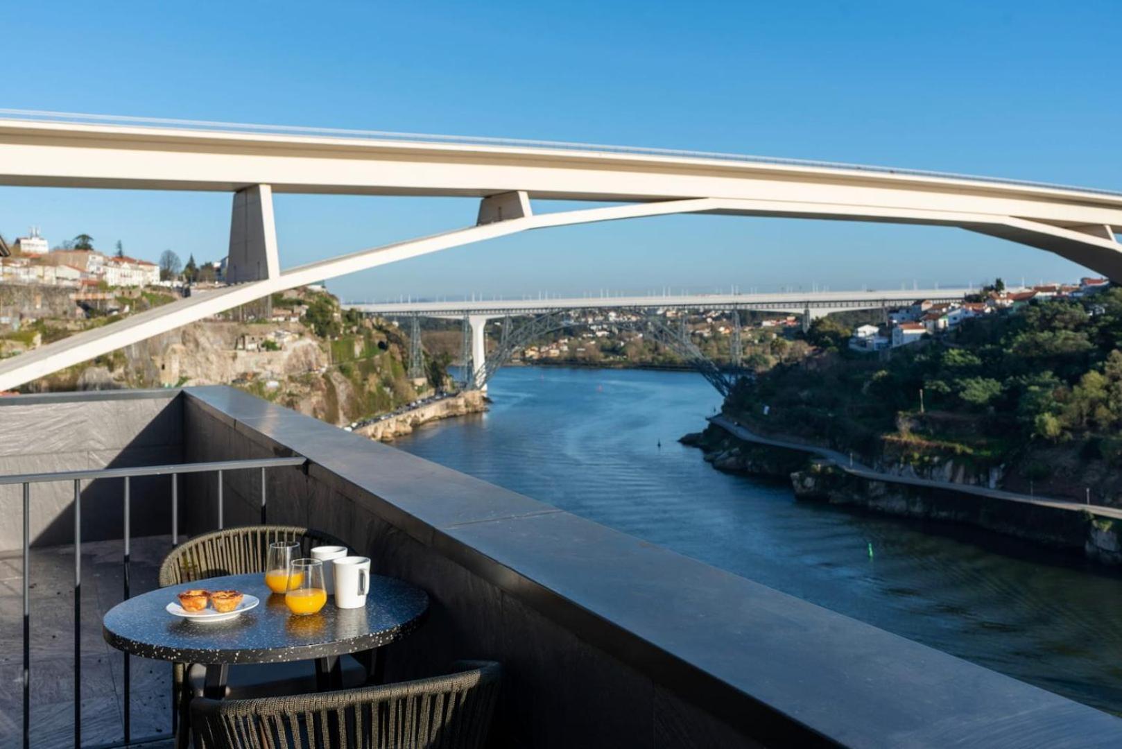 Guestready - An Urban Retreat With River View Apartment Porto Exterior photo