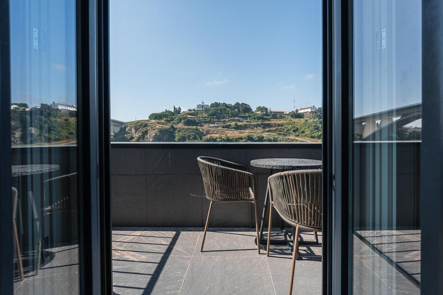 Guestready - An Urban Retreat With River View Apartment Porto Exterior photo